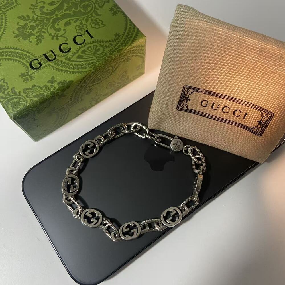 ❤️ Gucci Woven Bracelet